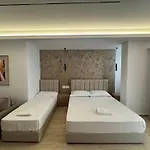 Moonlight Hotel